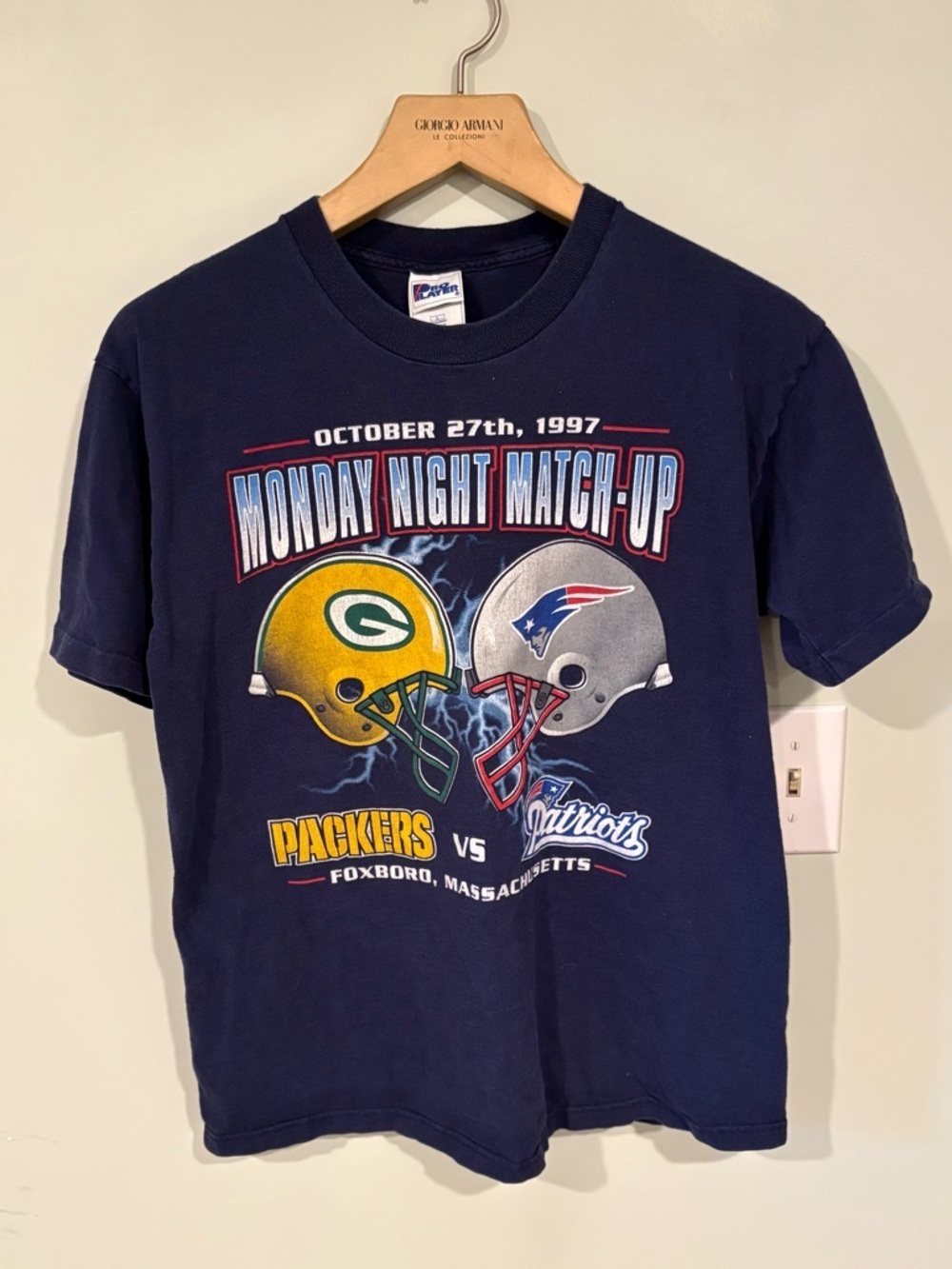 Vintage Monday Night Match-Up Packers vs Patriots Graphic Tee
